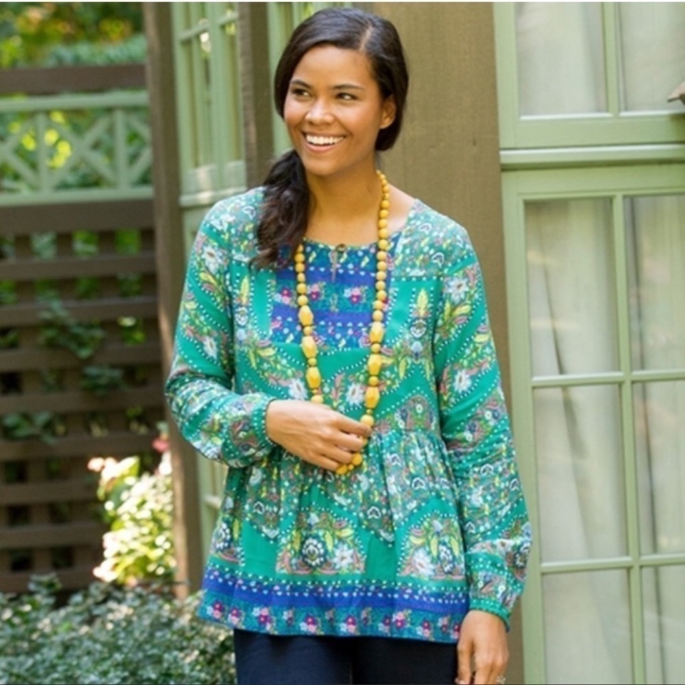 NWT Matilda Jane Evergreen Top Make Believe Floral Long Sleeve Size Medium